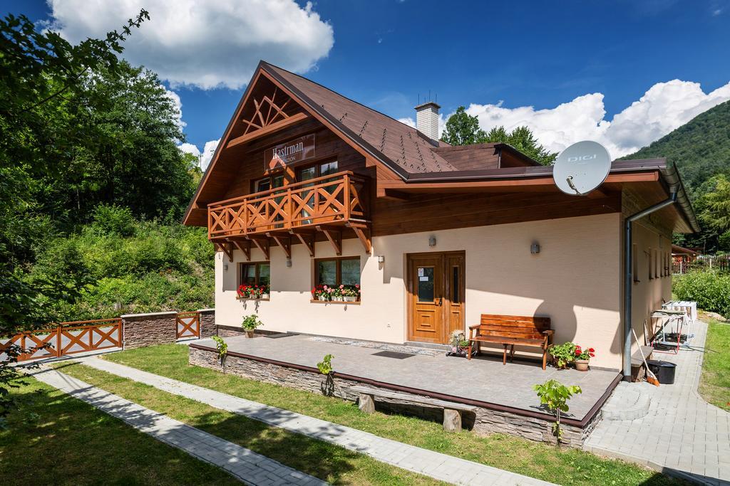 Penzion Hastrman Banská Bystrica Exteriör bild