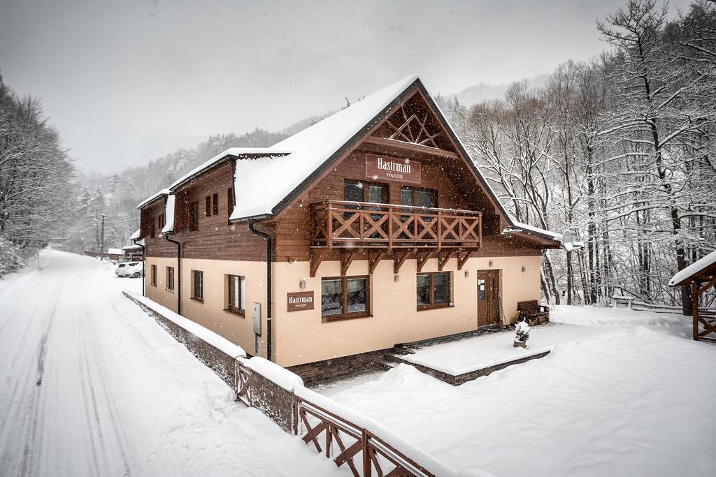Penzion Hastrman Banská Bystrica Exteriör bild